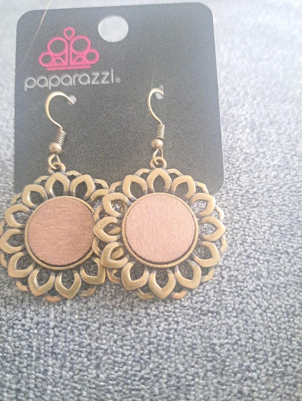 Paparazzi Gold-Tone Floral Earrings with Copper Centers - Picture 6 of 6